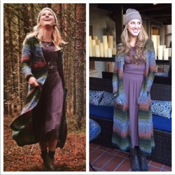 Anthropologie Sweaters - Anthropologie Sleeping On Snow Ombré Duster Size S